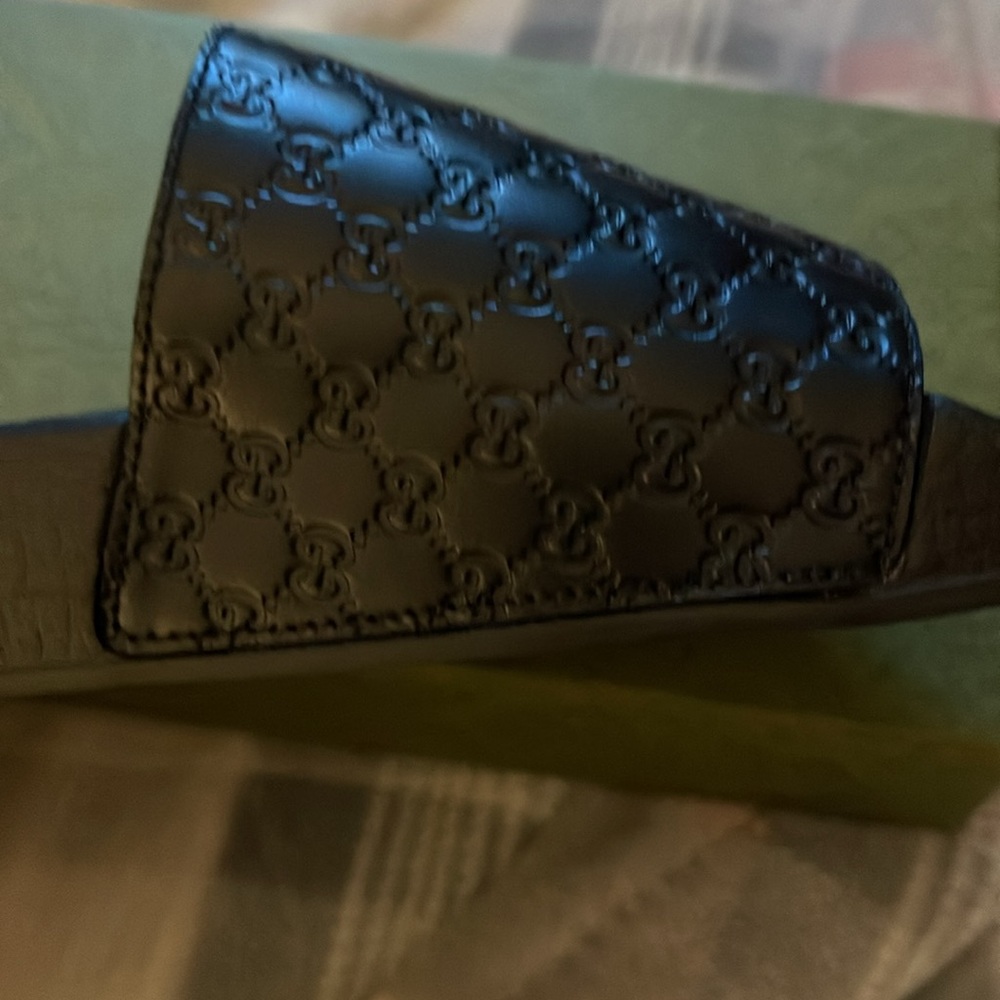 Gucci Black Slide Sandals - Picture 5 of 6
